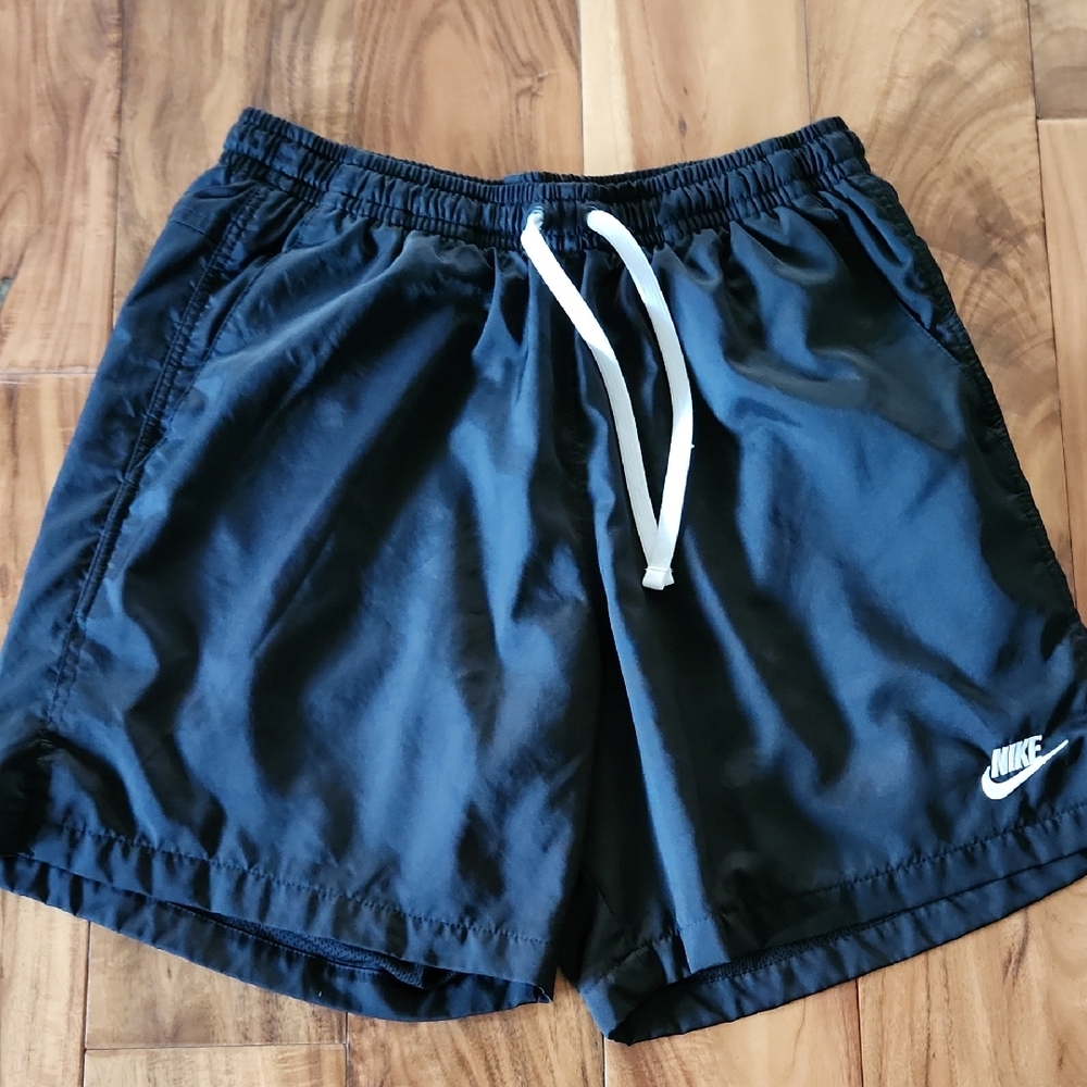 Nike Men's Black Athletic Shorts Large